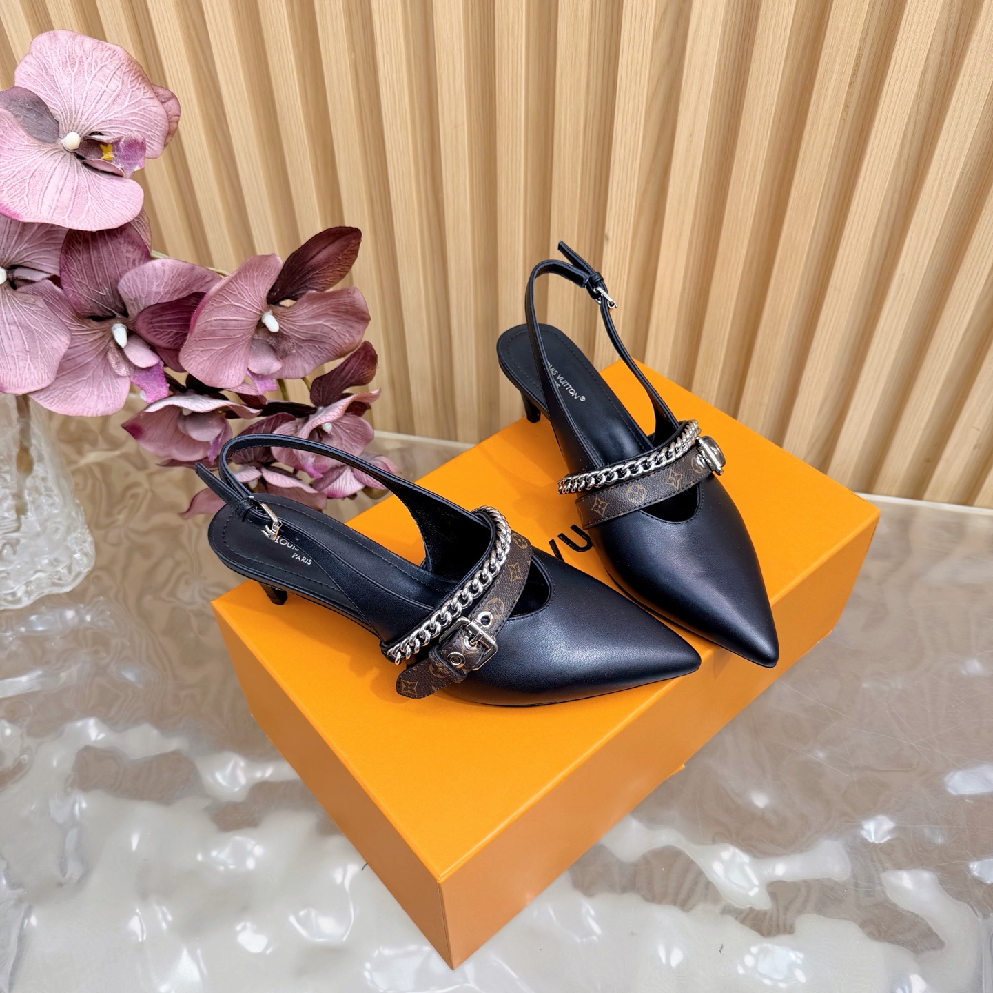 Women's high heels